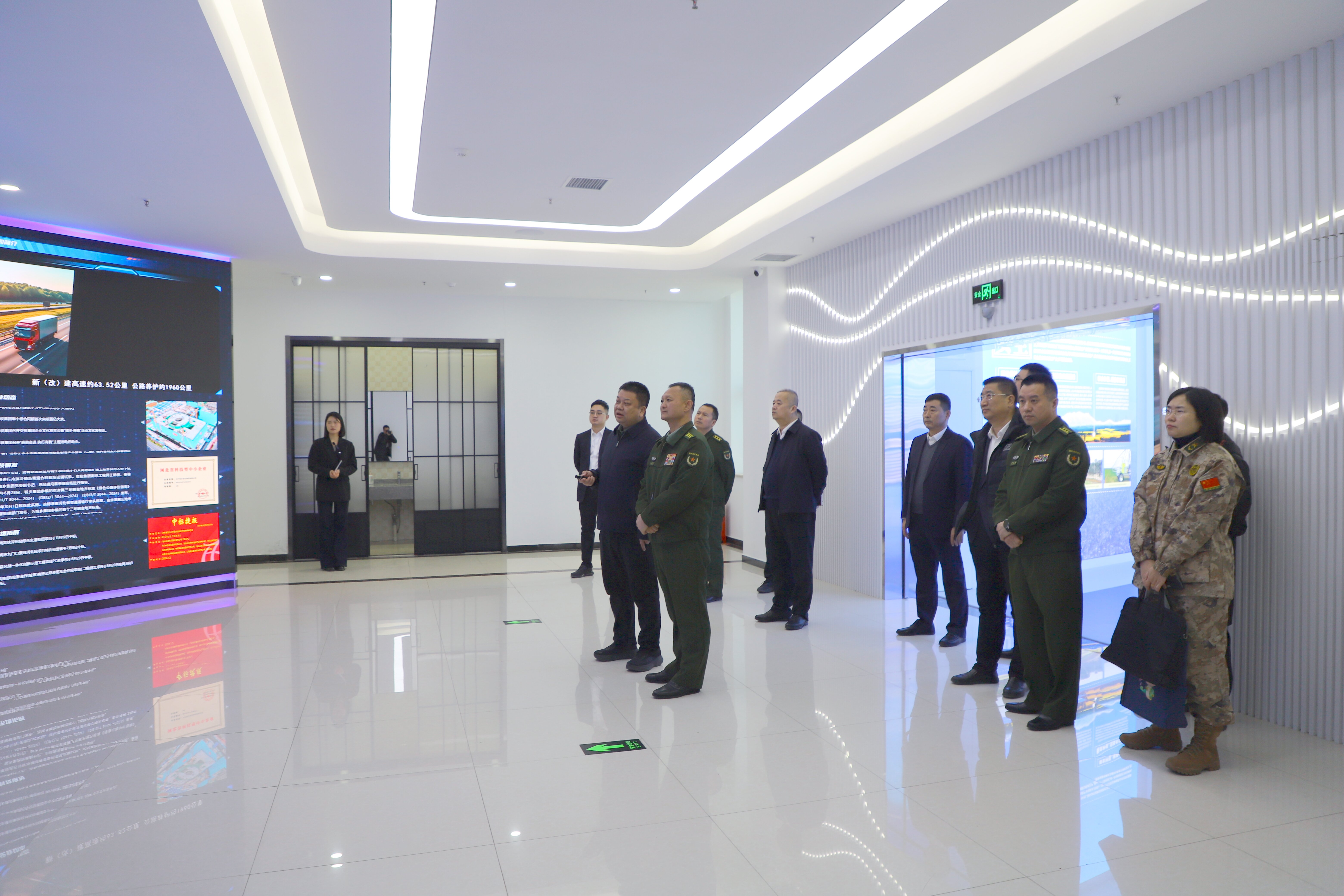 刘一凡2.jpg